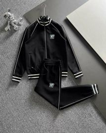 Picture of LV SweatSuits _SKULVM-3XLkdtn8429273